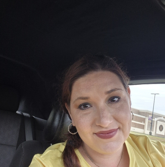 Meet your Posher, Dustyn - Picture 2 of 2